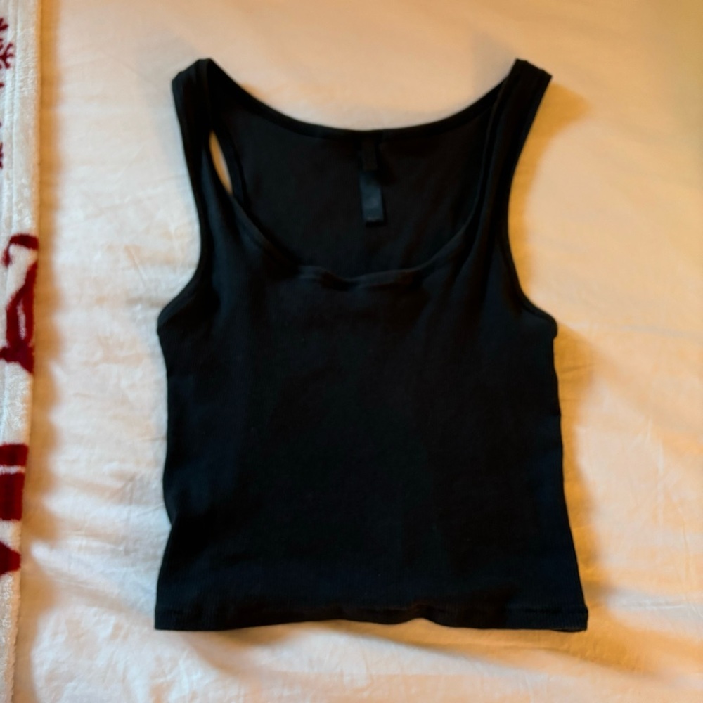 SKIMS ribbed tank